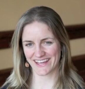 Headshot of Rachel Hogan Carr.